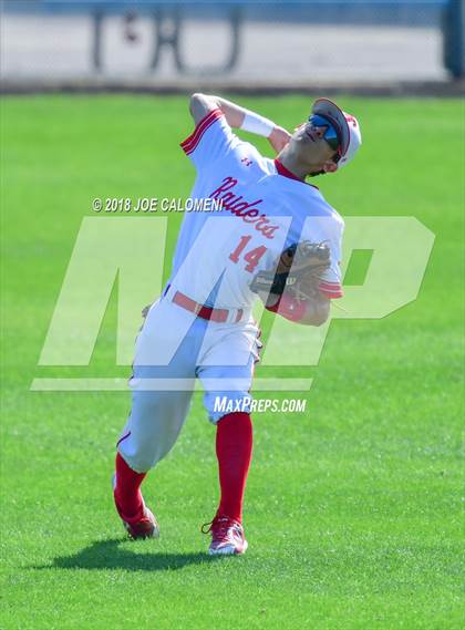 Thumbnail 3 in Lee [Robert E.] vs Taft [William H.] (South San Baseball Tournament) photogallery.