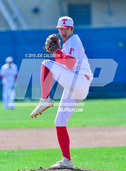 Thumbnail 3 in Lee [Robert E.] vs Taft [William H.] (South San Baseball Tournament) photogallery.