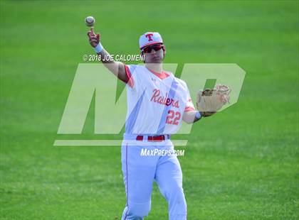 Thumbnail 1 in Lee [Robert E.] vs Taft [William H.] (South San Baseball Tournament) photogallery.