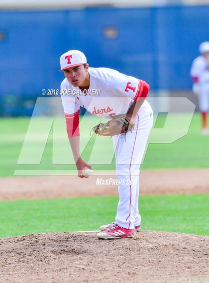 Thumbnail 1 in Lee [Robert E.] vs Taft [William H.] (South San Baseball Tournament) photogallery.