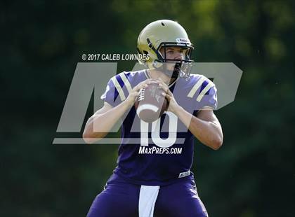 Thumbnail 1 in Somerset vs Garrad County (Scrimmage) photogallery.