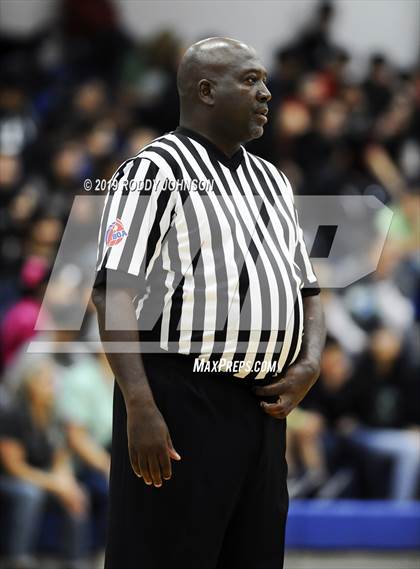 Thumbnail 2 in Sam Rayburn vs. Brazoswood (McDonald's Texas Invitational) photogallery.