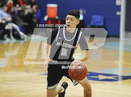 Thumbnail 2 in Sam Rayburn vs. Brazoswood (McDonald's Texas Invitational) photogallery.
