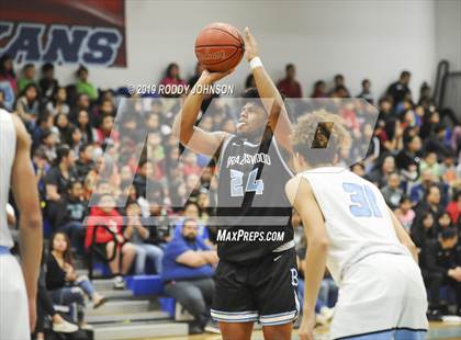 Thumbnail 1 in Sam Rayburn vs. Brazoswood (McDonald's Texas Invitational) photogallery.