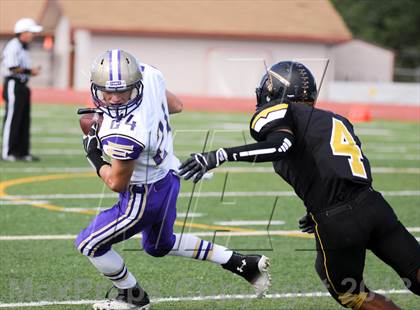 Thumbnail 2 in Arapahoe vs Fort Collins photogallery.