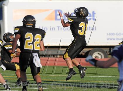 Thumbnail 3 in Arapahoe vs Fort Collins photogallery.