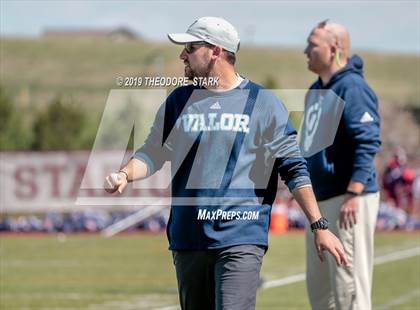 Thumbnail 3 in Valor Christian vs. Regis Jesuit (CHSAA 5A Quarterfinals) photogallery.