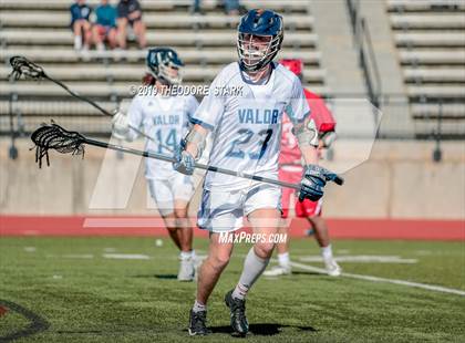 Thumbnail 3 in Valor Christian vs. Regis Jesuit (CHSAA 5A Quarterfinals) photogallery.