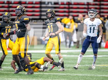 Thumbnail 1 in Cedar Grove vs. Peach County (GHSA Class 3A Championship) photogallery.