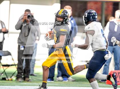 Thumbnail 1 in Cedar Grove vs. Peach County (GHSA Class 3A Championship) photogallery.