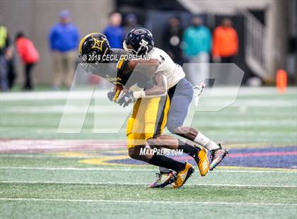 Thumbnail 1 in Cedar Grove vs. Peach County (GHSA Class 3A Championship) photogallery.