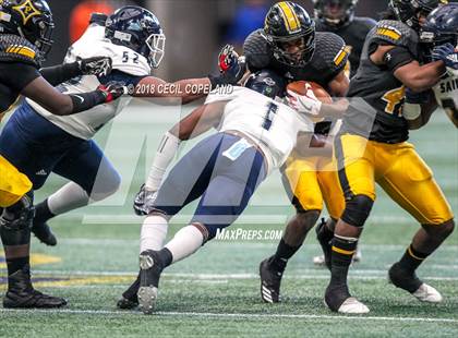 Thumbnail 2 in Cedar Grove vs. Peach County (GHSA Class 3A Championship) photogallery.