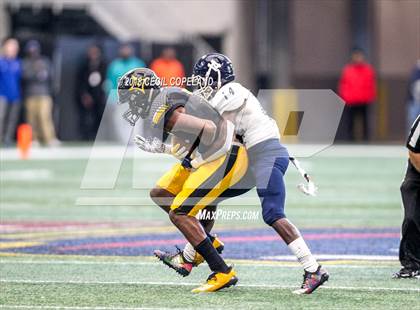 Thumbnail 2 in Cedar Grove vs. Peach County (GHSA Class 3A Championship) photogallery.