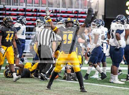 Thumbnail 3 in Cedar Grove vs. Peach County (GHSA Class 3A Championship) photogallery.