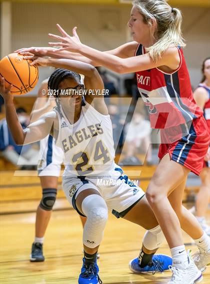 Thumbnail 2 in Faith Christian @ Fayetteville Academy photogallery.