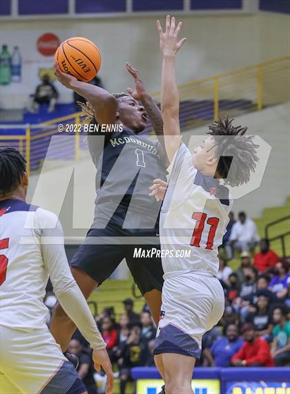 Thumbnail 1 in Westover vs McDonough (GHSA 4A State Playoff - Quarterfinals) photogallery.