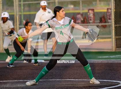 Thumbnail 1 in Adams @ Poteet photogallery.