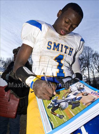 Thumbnail 3 in Smith @ Oakton (VHSL AAA Division 6 Semifinal) photogallery.