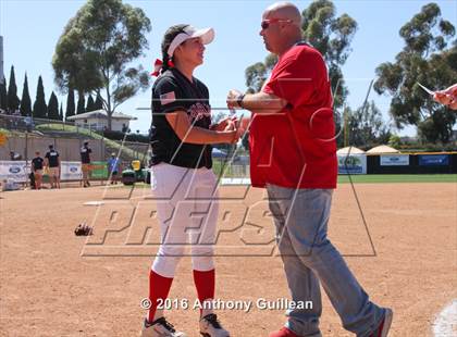 Thumbnail 1 in Paraclete vs. Savanna (CIF SS Div 6 Final) photogallery.
