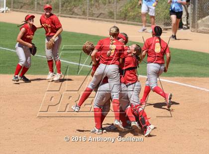 Thumbnail 2 in Paraclete vs. Savanna (CIF SS Div 6 Final) photogallery.