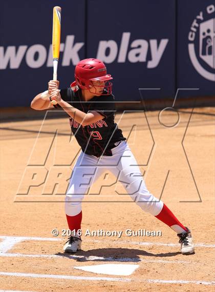 Thumbnail 1 in Paraclete vs. Savanna (CIF SS Div 6 Final) photogallery.