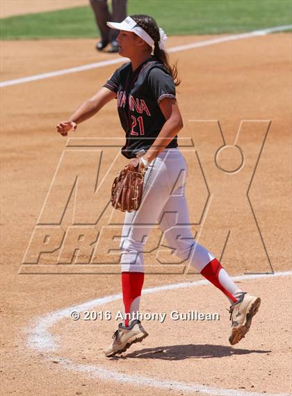 Thumbnail 2 in Paraclete vs. Savanna (CIF SS Div 6 Final) photogallery.
