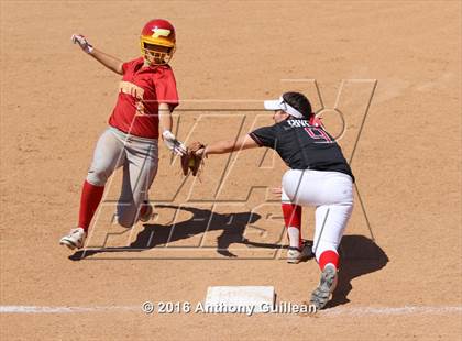Thumbnail 1 in Paraclete vs. Savanna (CIF SS Div 6 Final) photogallery.