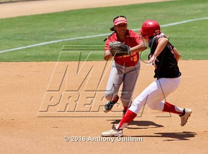Thumbnail 1 in Paraclete vs. Savanna (CIF SS Div 6 Final) photogallery.