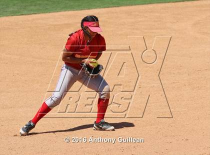 Thumbnail 2 in Paraclete vs. Savanna (CIF SS Div 6 Final) photogallery.