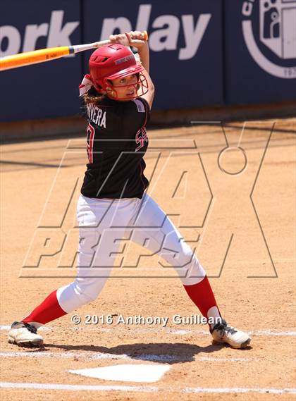 Thumbnail 3 in Paraclete vs. Savanna (CIF SS Div 6 Final) photogallery.