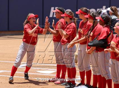 Thumbnail 3 in Paraclete vs. Savanna (CIF SS Div 6 Final) photogallery.