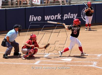 Thumbnail 1 in Paraclete vs. Savanna (CIF SS Div 6 Final) photogallery.