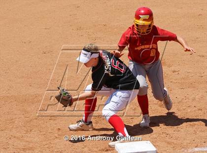 Thumbnail 1 in Paraclete vs. Savanna (CIF SS Div 6 Final) photogallery.