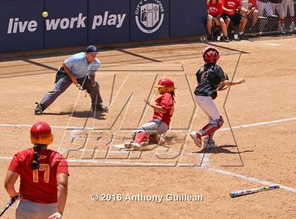 Thumbnail 2 in Paraclete vs. Savanna (CIF SS Div 6 Final) photogallery.