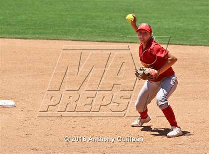 Thumbnail 2 in Paraclete vs. Savanna (CIF SS Div 6 Final) photogallery.