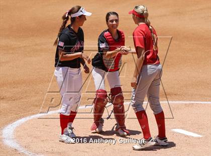 Thumbnail 2 in Paraclete vs. Savanna (CIF SS Div 6 Final) photogallery.