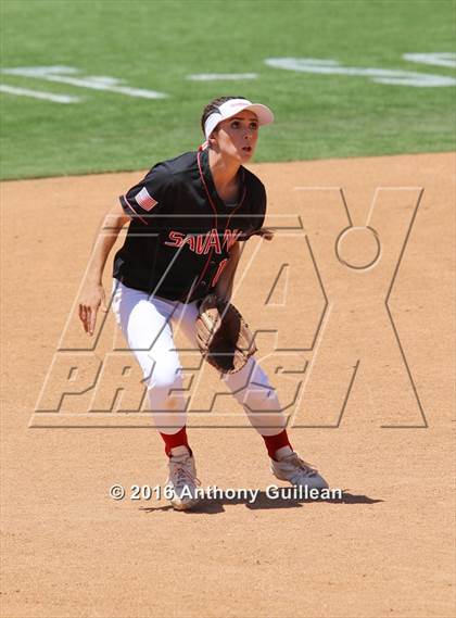 Thumbnail 3 in Paraclete vs. Savanna (CIF SS Div 6 Final) photogallery.