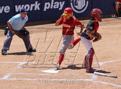 Thumbnail 1 in Paraclete vs. Savanna (CIF SS Div 6 Final) photogallery.