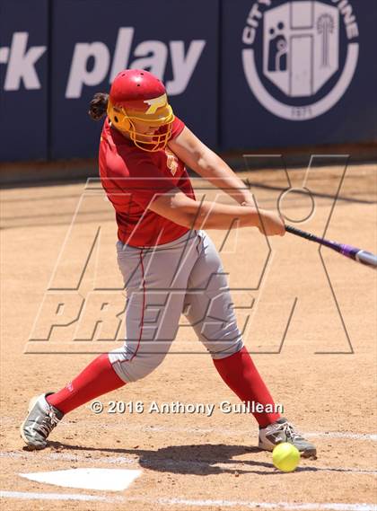 Thumbnail 1 in Paraclete vs. Savanna (CIF SS Div 6 Final) photogallery.