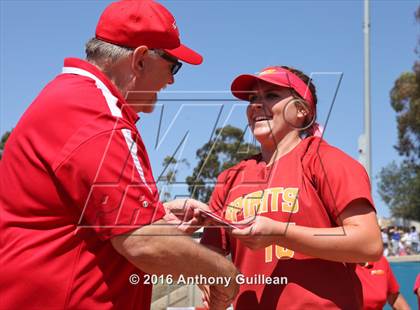 Thumbnail 1 in Paraclete vs. Savanna (CIF SS Div 6 Final) photogallery.
