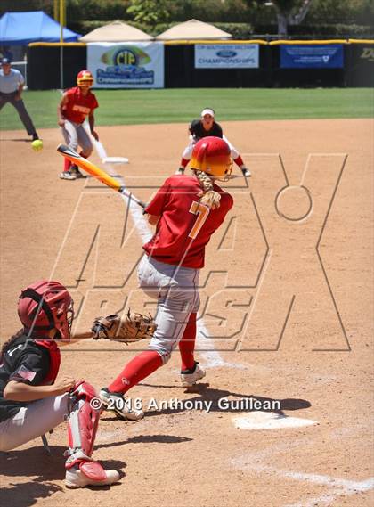 Thumbnail 2 in Paraclete vs. Savanna (CIF SS Div 6 Final) photogallery.