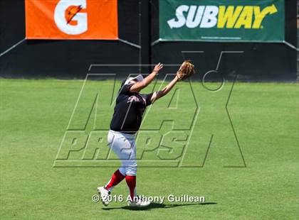 Thumbnail 3 in Paraclete vs. Savanna (CIF SS Div 6 Final) photogallery.