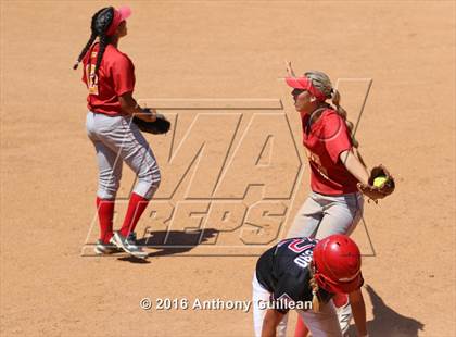 Thumbnail 1 in Paraclete vs. Savanna (CIF SS Div 6 Final) photogallery.