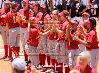 Thumbnail 3 in Paraclete vs. Savanna (CIF SS Div 6 Final) photogallery.