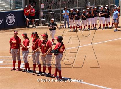 Thumbnail 3 in Paraclete vs. Savanna (CIF SS Div 6 Final) photogallery.