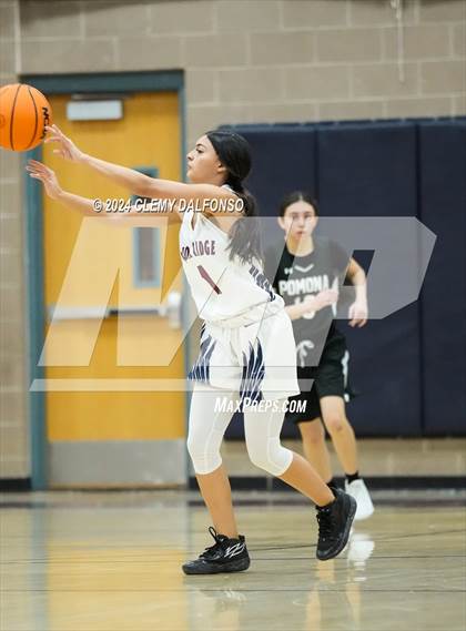 Thumbnail 3 in Pomona @ Dakota Ridge photogallery.