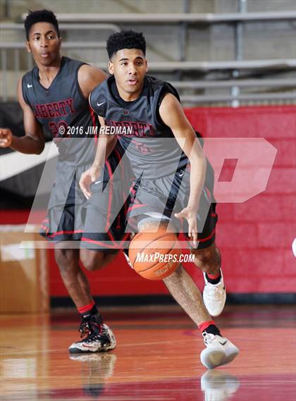 Thumbnail 2 in Liberty vs. Carver (Thanksgiving Hoopfest) photogallery.
