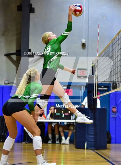 Thumbnail 2 in Skutt Catholic vs. Fivay (Nike Tournament of Champions) photogallery.