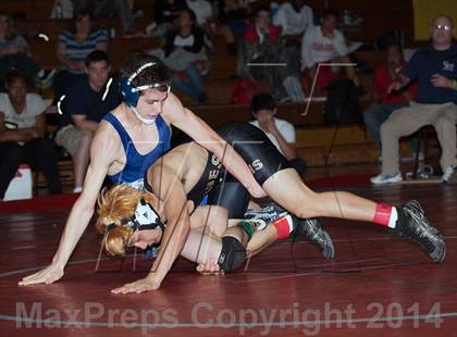 Thumbnail 3 in Sac Joaquin Divisional II Tournament Finals photogallery.