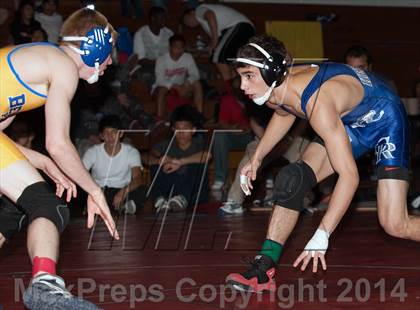 Thumbnail 2 in Sac Joaquin Divisional II Tournament Finals photogallery.